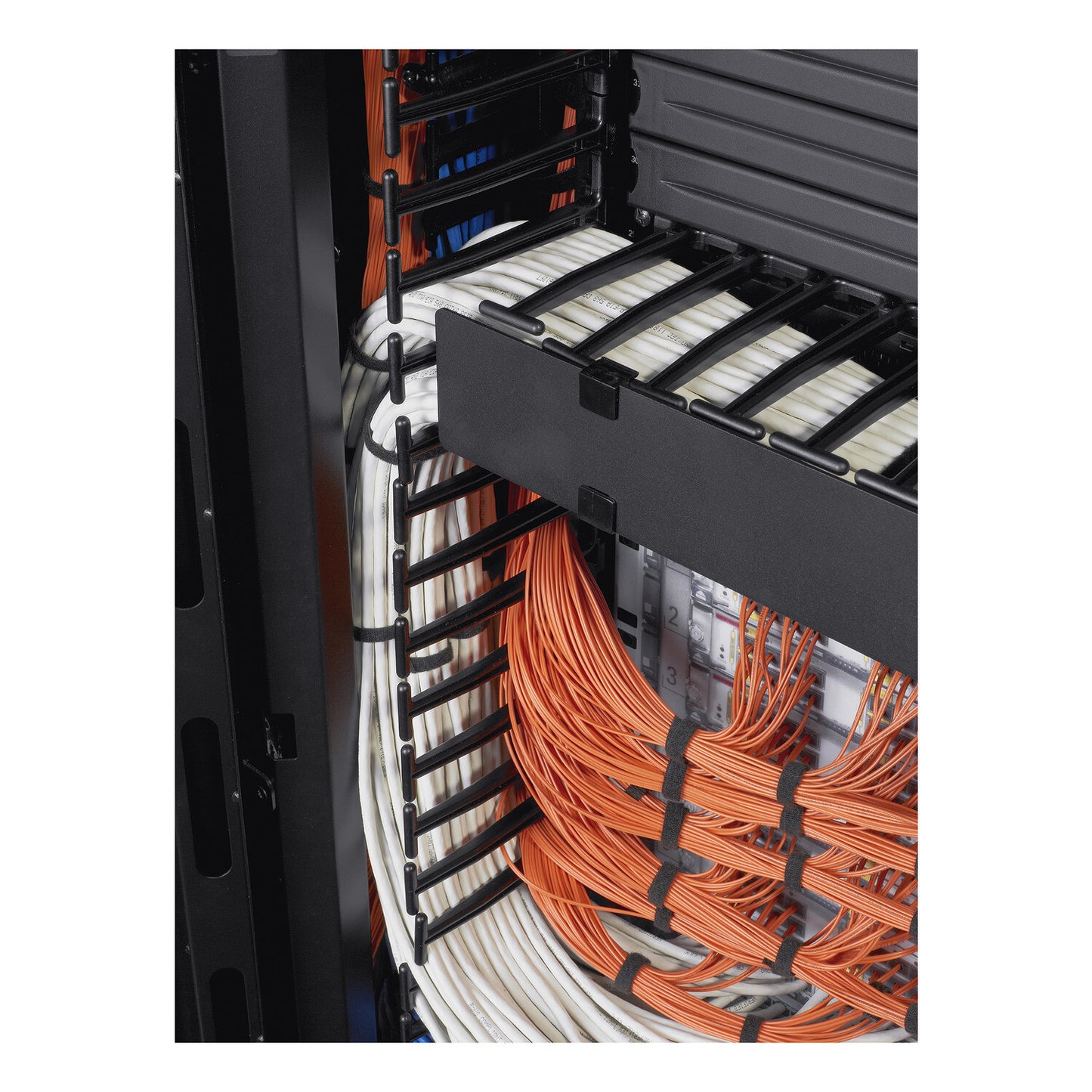 APC NetShelter Cable Management, Vertical Cable Manager, for NetShelter SX Networking Enclosure, Set of 4, 25 x 1778 x 163 mm