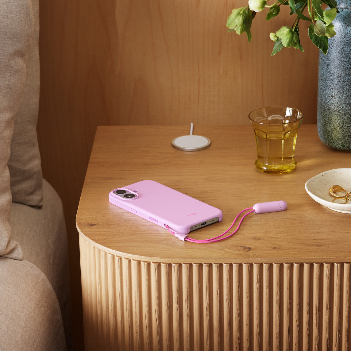 Apple Beats iPhone 17 Kickstand Case with MagSafe and Camera Control - Pebble Pink