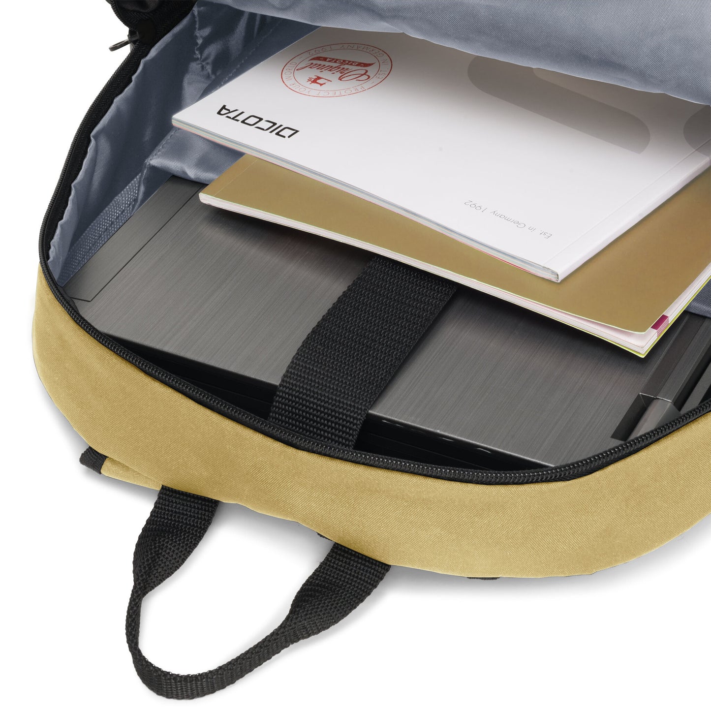 BASE XX D31966 laptop case 39.6 cm (15.6") Backpack Brown, Camel colour