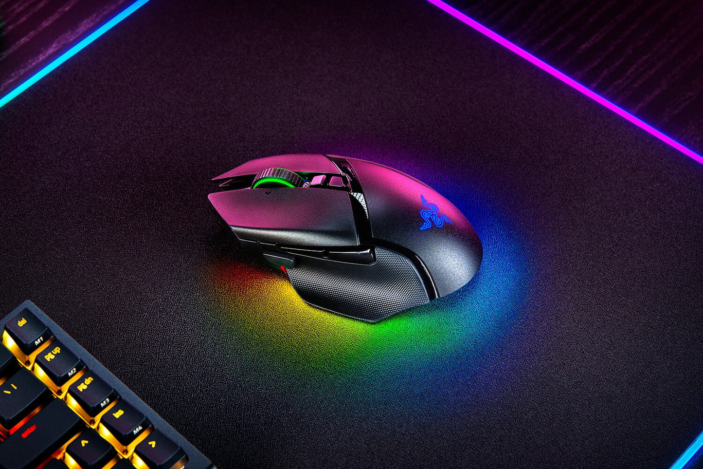 Razer Basilisk V3 Pro mouse Right-hand RF Wireless + Bluetooth + USB Type-C Optical 30000 DPI