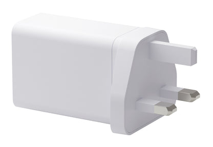 dbramante1928 IT - UK W. Charger - 2xUSB-C 70W + 1xUSB-A - WHT