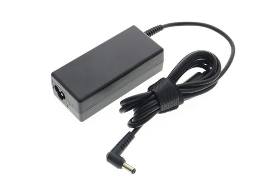 CoreParts MBA1277 power adapter/inverter Indoor 60 W Black