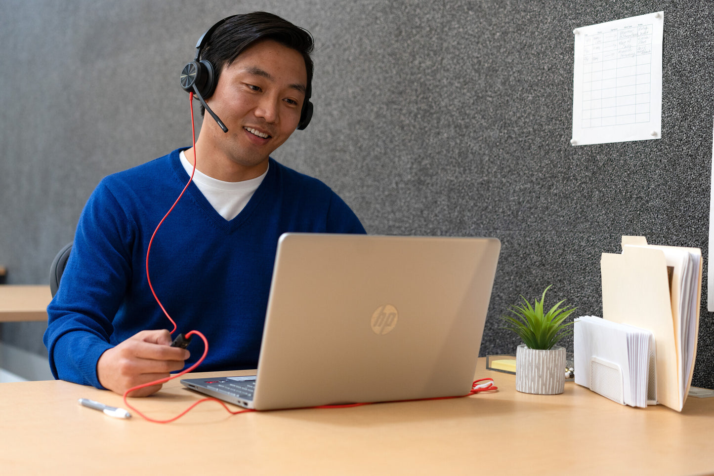 Poly Blackwire 8225 Stereo USB-C Headset +USB-C/A Adapter