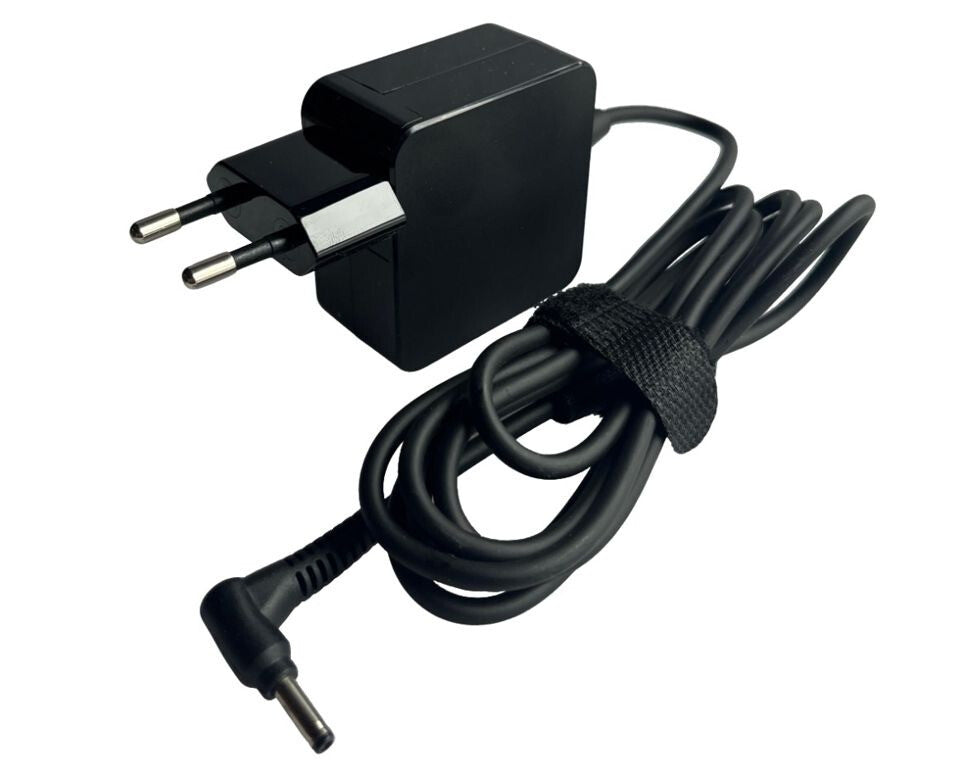 CoreParts MBXLE-AC0001 power adapter/inverter Indoor 20 W Black