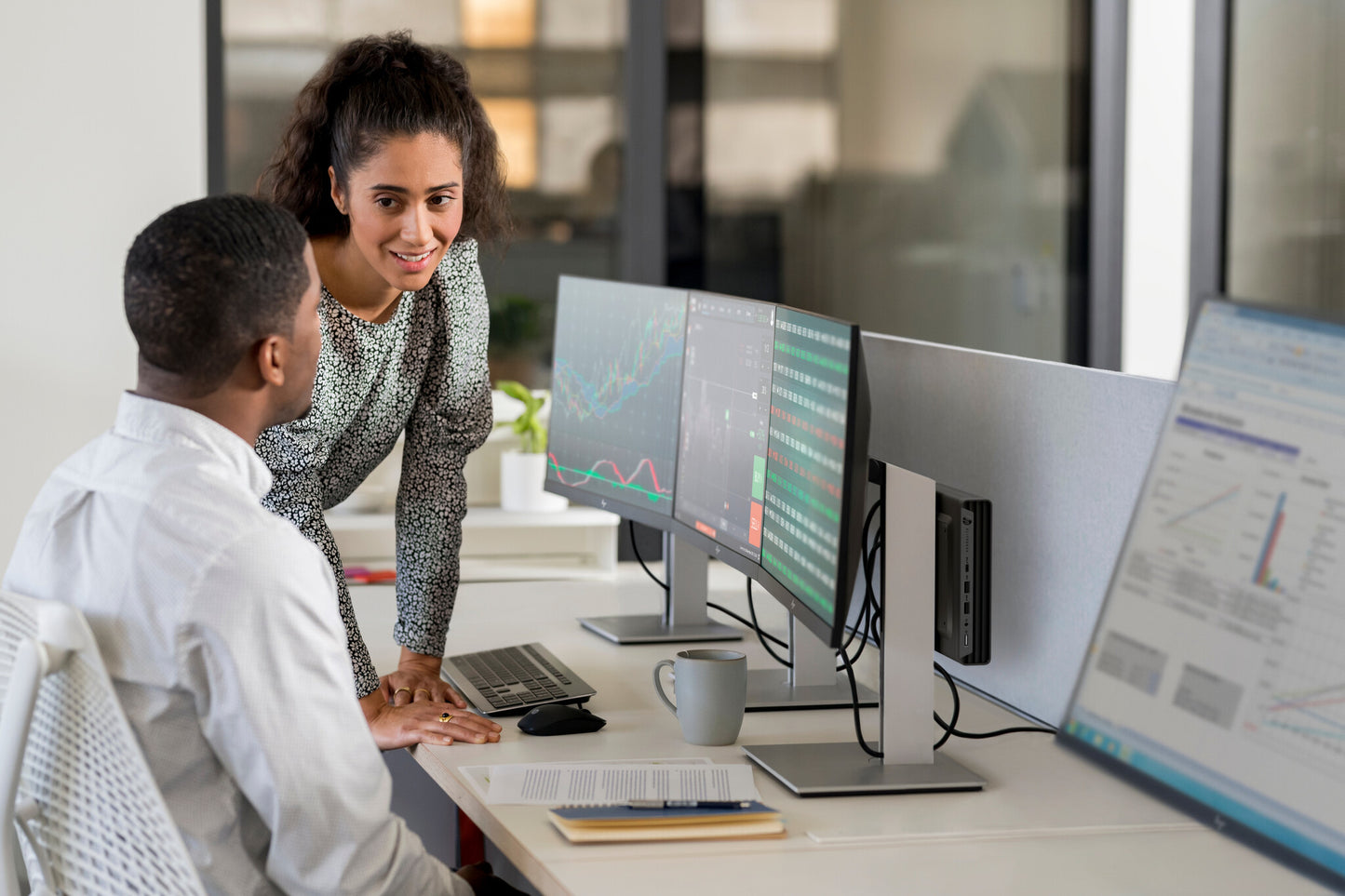 HP E-Series E24 G4 FHD Monitor