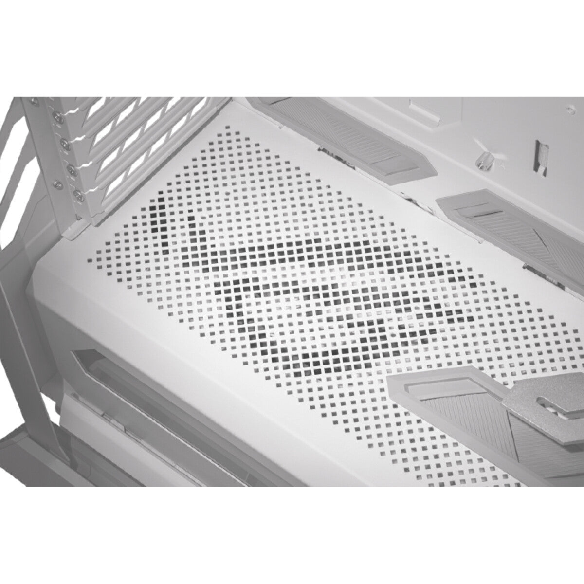 ASUS ROG GR701 Hyperion White Tower