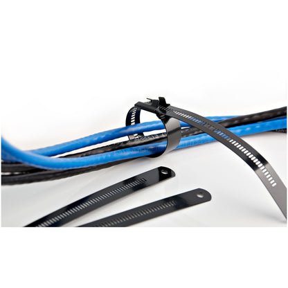 StarTech.com 9"(22cm) Metal Cable Ties - 1/4"(7mm) wide, 2-1/4"(55mm) Bundle Dia. 100lb(45kg) Tensile Strength, Nylon Coated 316 Stainless Steel, Self Locking Metal Detectable Ties, 50 Pack - TAA