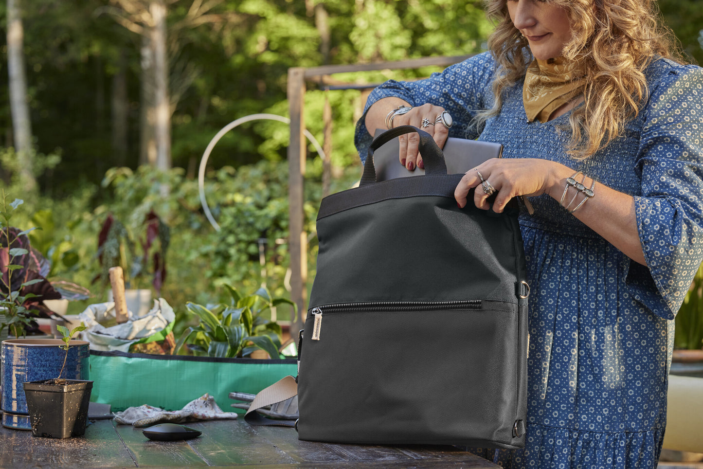 HP 14-inch Convertible Laptop Backpack Tote