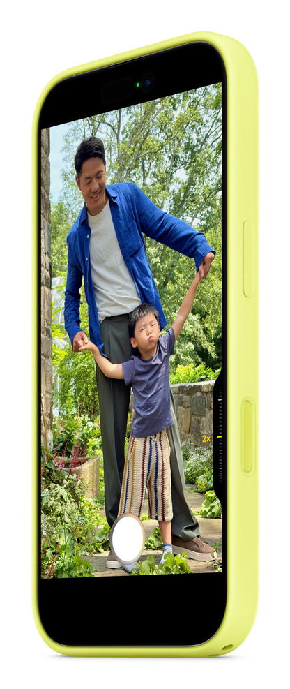 Apple iPhone 17 Silicone Case with MagSafe – Neon Yellow