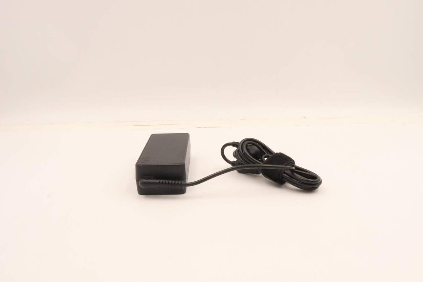 Lenovo 5A11H02883 power adapter/inverter Indoor 65 W Black