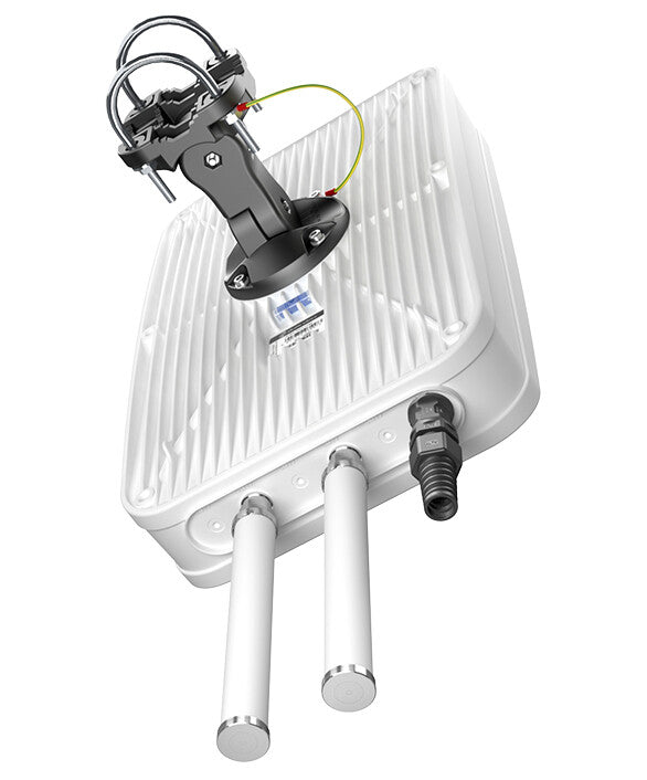 QuWireless AX50MO network antenna Omni-directional antenna PoE/LAN 4 dBi