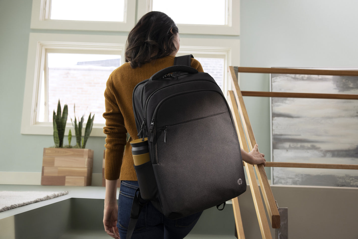 HP Renew Business 17.3-inch Laptop Backpack