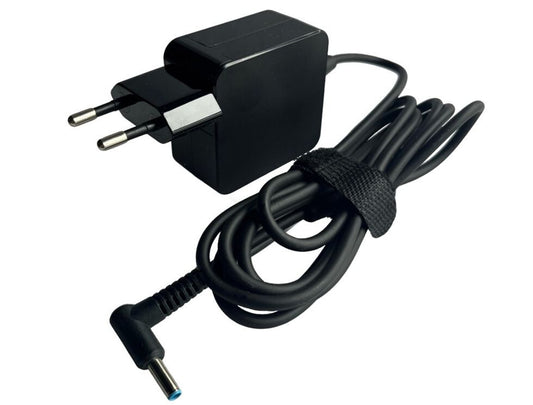 CoreParts MBXHP-AC0032 power adapter/inverter Indoor 45 W Black