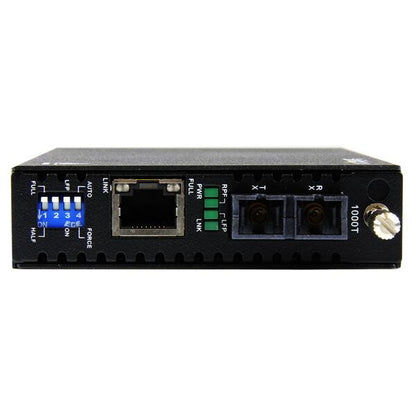 StarTech.com Gigabit Ethernet Multi Mode Fiber Media Converter SC 550m - 1000 Mbps