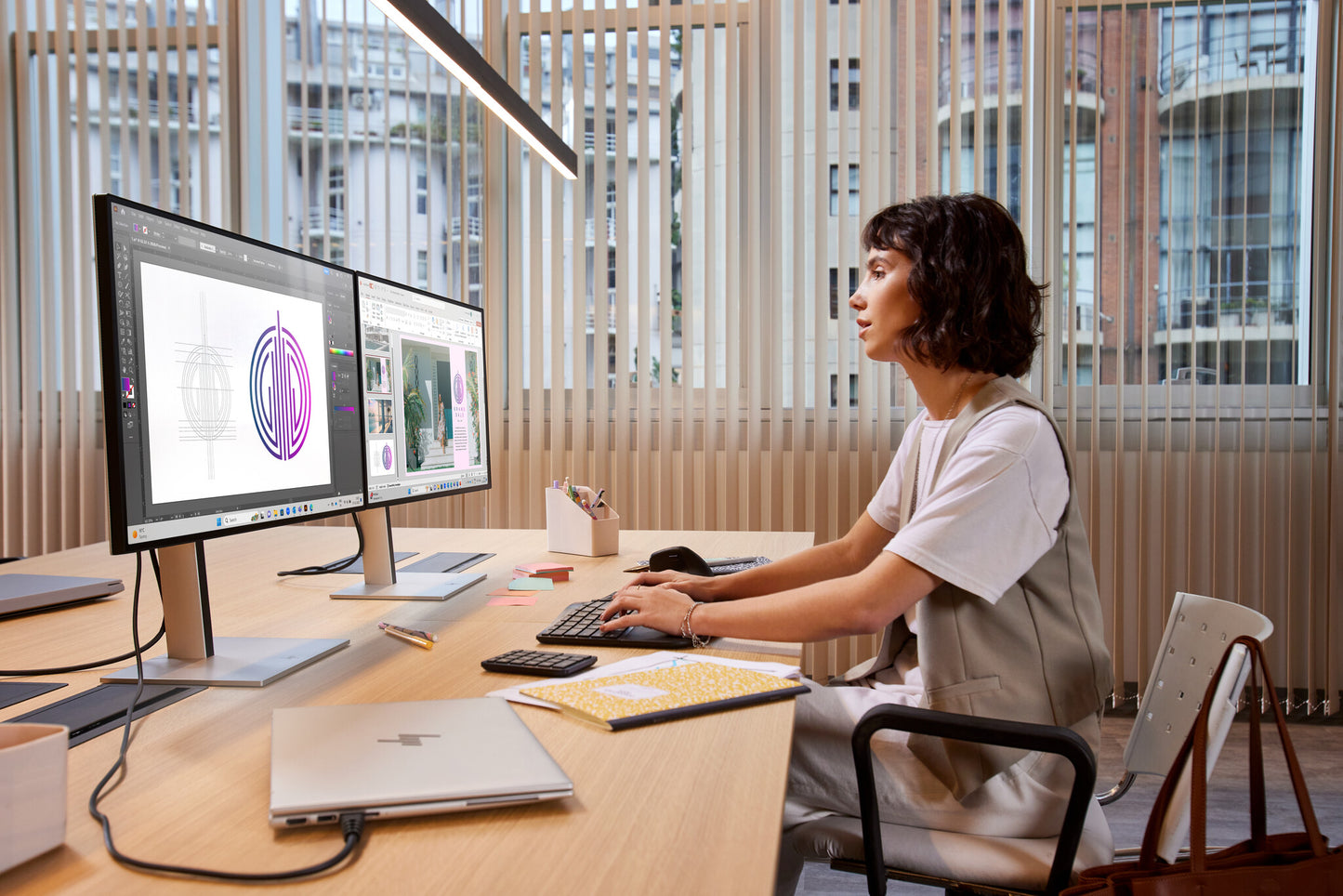 HP Series 7 Pro 27 inch QHD Thunderbolt 4 Monitor - 727pu