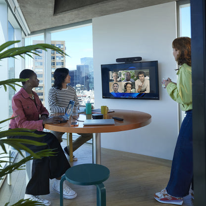 Poly Studio R30 USB Video Bar
