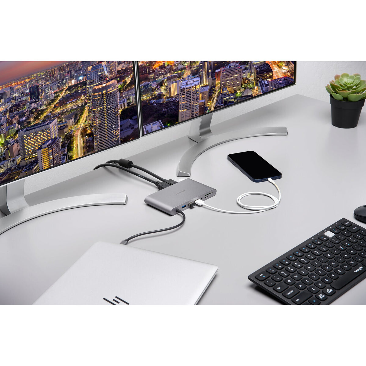 Kensington UH1440P USB-C 5Gbps Dual Video Driverless Mobile Dock – 85W Pass-Through Power – DP/HDMI/VGA