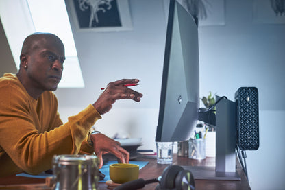 HP Z24q G3 QHD Display