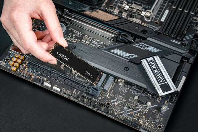 Crucial P3 Plus M.2 500 GB PCI Express 4.0 NVMe 3D NAND