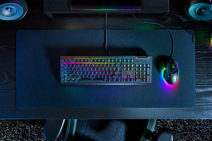 Razer BlackWidow V4 X keyboard Gaming USB QWERTY UK International Black