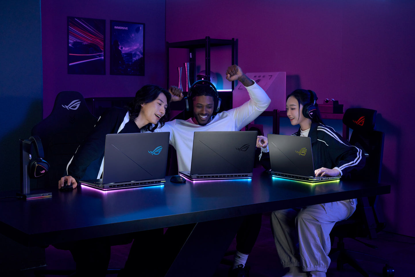 ASUS ROG Strix G18 G815LP-S9005W Intel Core Ultra 9 275HX Laptop 45.7 cm (18") WQXGA 32 GB DDR5-SDRAM 1 TB SSD NVIDIA GeForce RTX 5070 Wi-Fi 7 (802.11be) Windows 11 Home Black, Grey