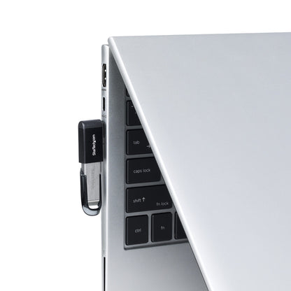 StarTech.com Right Angled USB-C to USB-A Adapter, USB 5Gbps, Compact USB-C Male to USB-A Female Adapter, Metal Housing, M/F