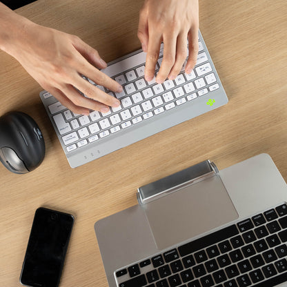 R-Go Tools Ergonomic keyboard R-Go Compact Break, compact keyboard with break software, QWERTY (ES), Bluetooth, white