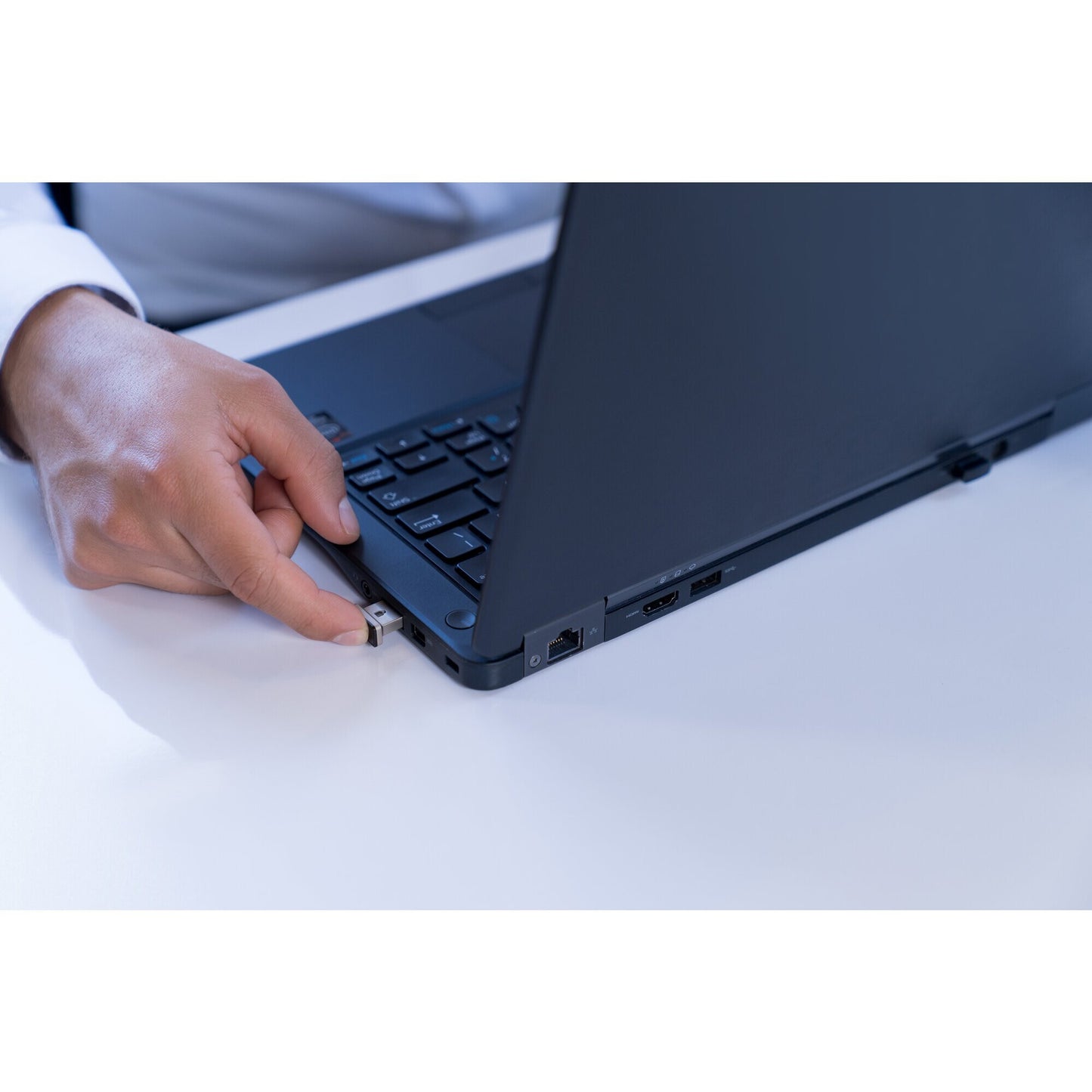 Kensington VeriMark IT Fingerprint Key – Windows Hello & Windows Hello for Business