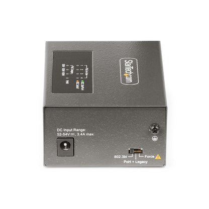 StarTech.com 4-Port Multi-Gigabit PoE++ Injector, 5/2.5/1G Ethernet (NBASE-T), PoE/PoE+/PoE++ (802.3af/802.3at/802.3bt), 160Watts Power Budget, Wall/DIN Rail Mountable, Unmanaged - TAA