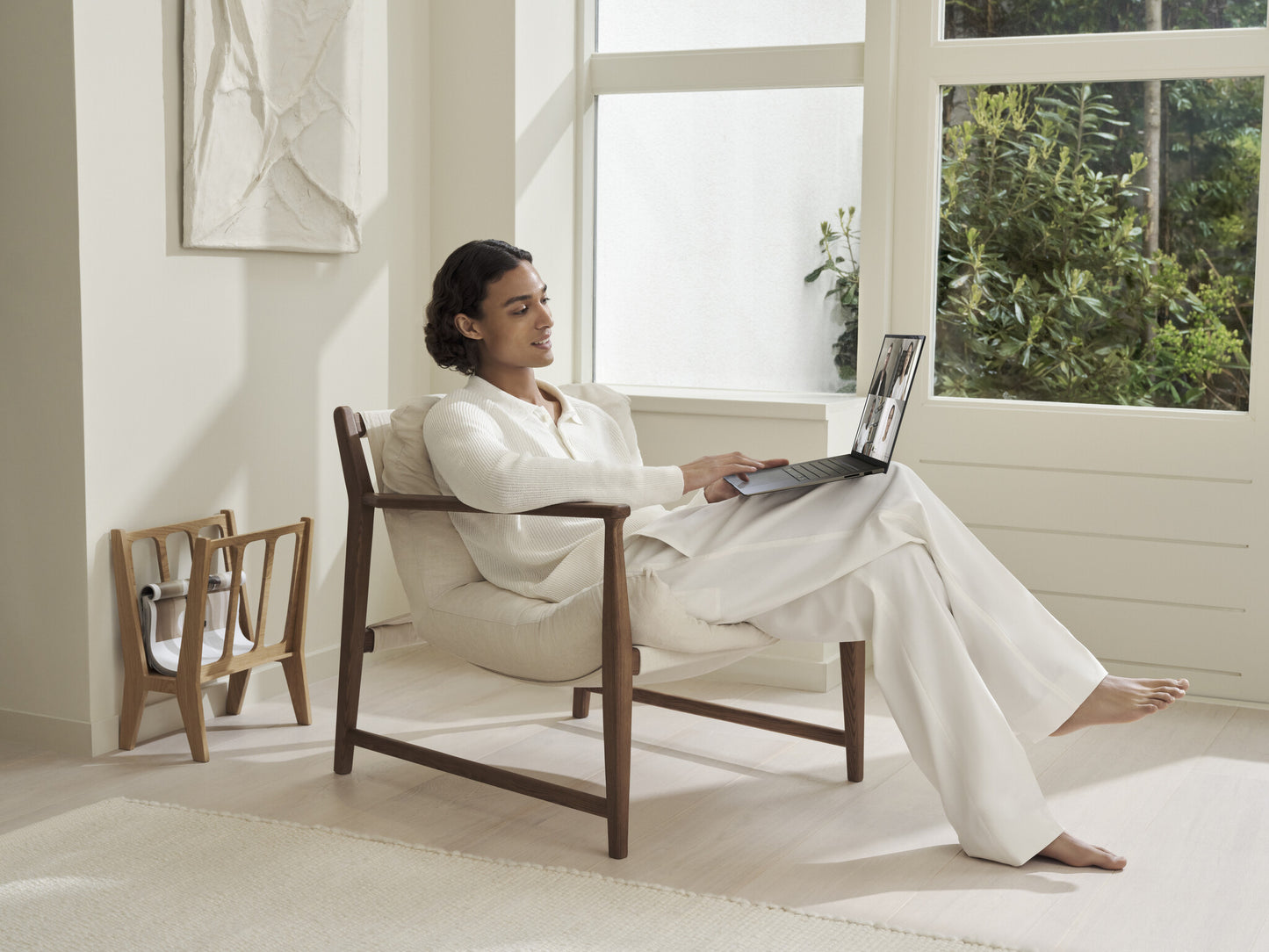ASUS Zenbook S16 UM5606GA-SR238W Copilot+ PC AMD Ryzen AI 9 465 Laptop 40.6 cm (16") Touchscreen 3K 32 GB LPDDR5x-SDRAM 1 TB SSD Wi-Fi 7 (802.11be) Windows 11 Home White