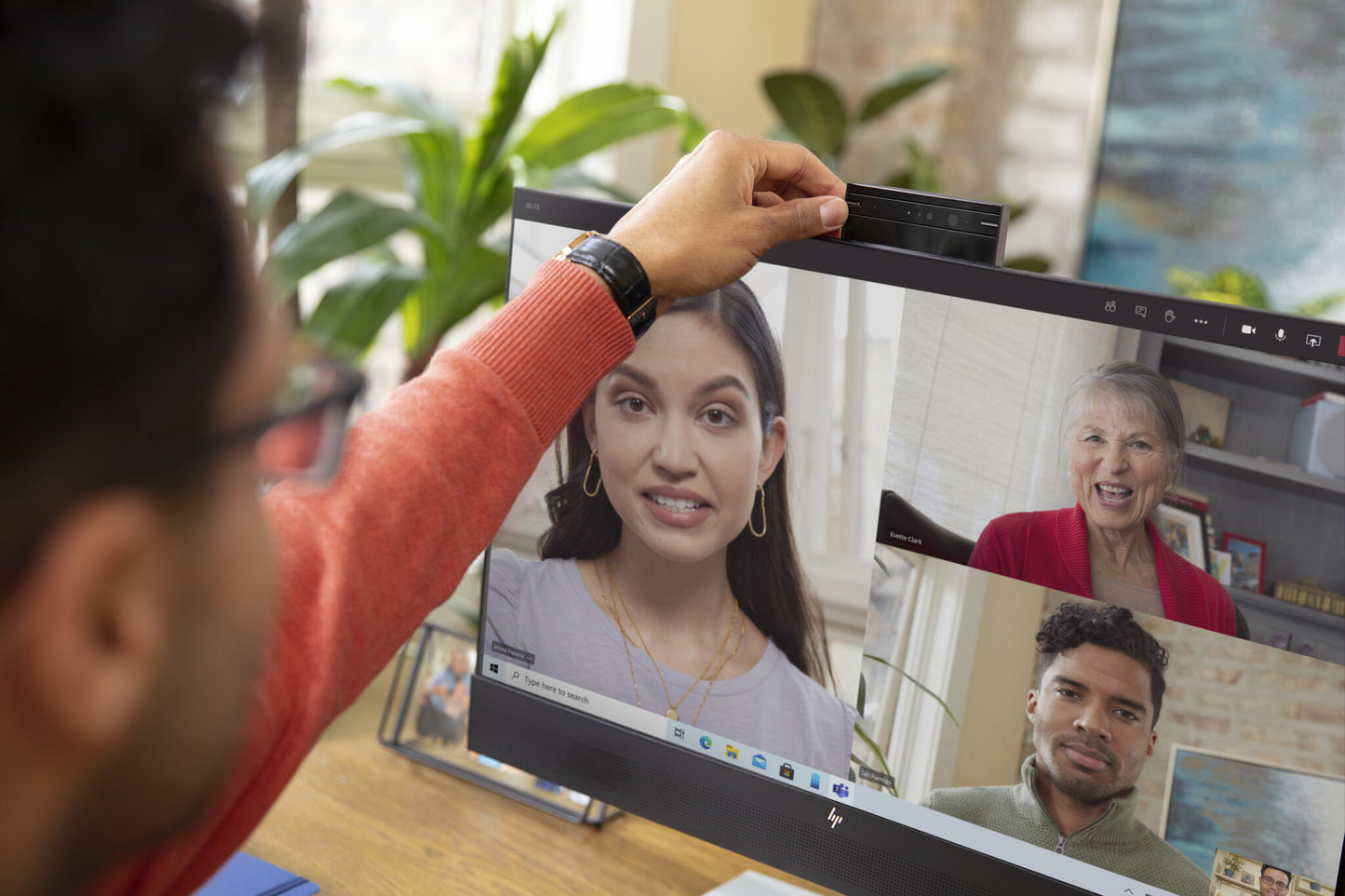 HP E24mv G4 FHD Conferencing Monitor