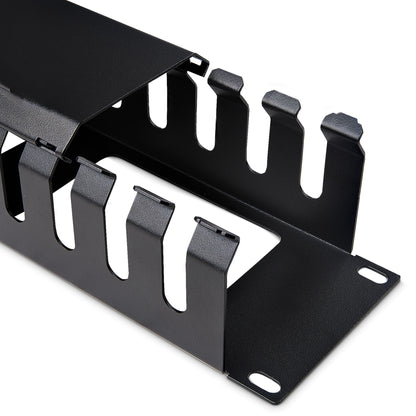 StarTech.com Horizontal 2U Server Rack Cable Management Finger Duct w/ Cover - 19" Network Rack Wire Duct Raceway Panel - Slotted Wire Duct