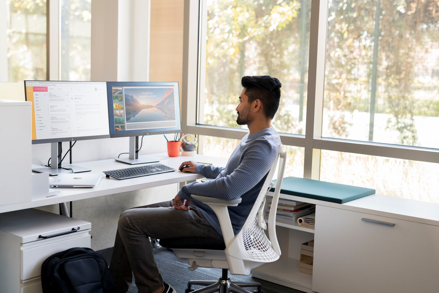 HP E-Series E24 G4 FHD Monitor