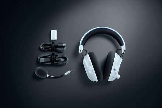 Razer BlackShark V3 Pro Headset Wired & Wireless Head-band Gaming USB-A Bluetooth, Boom microphone, white