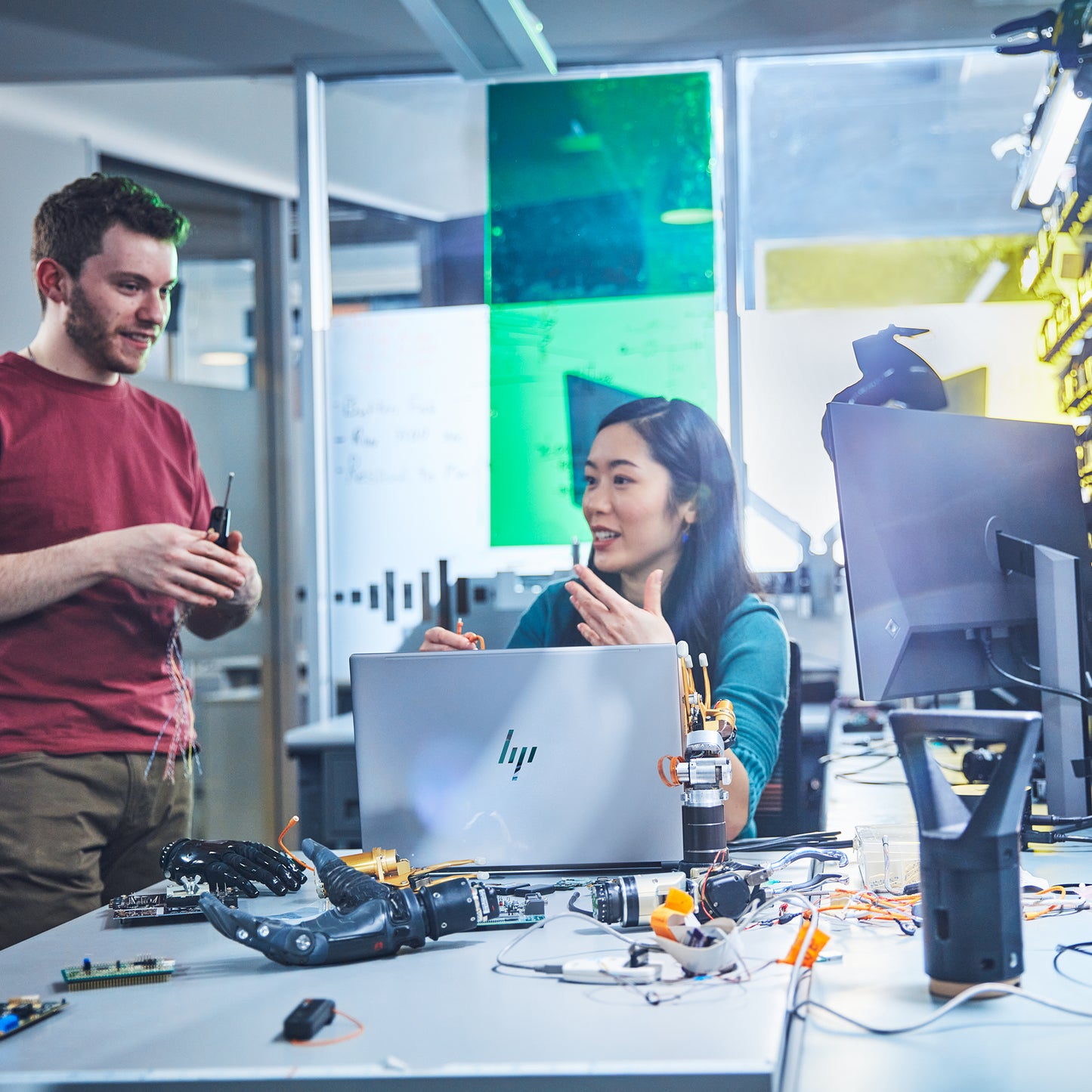 HP ZBook Fury G11 Intel® Core™ i9 i9-14900HX Mobile workstation 40.6 cm (16") WQUXGA 32 GB DDR5-SDRAM 1 TB SSD NVIDIA RTX 3500 Ada Wi-Fi 7 (802.11be) Windows 11 Pro AI Workstation, AI PC Grey