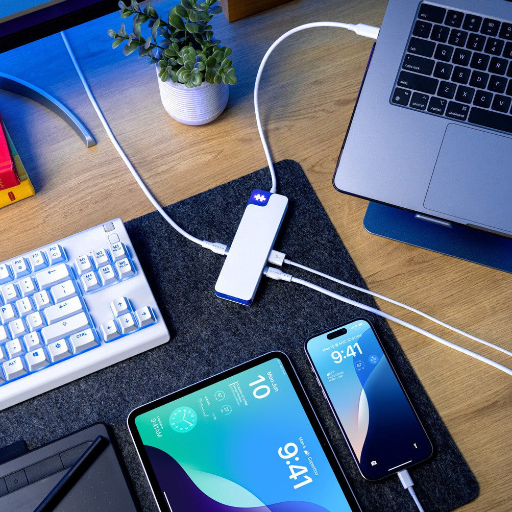 Targus HyperDrive Wired Dock White