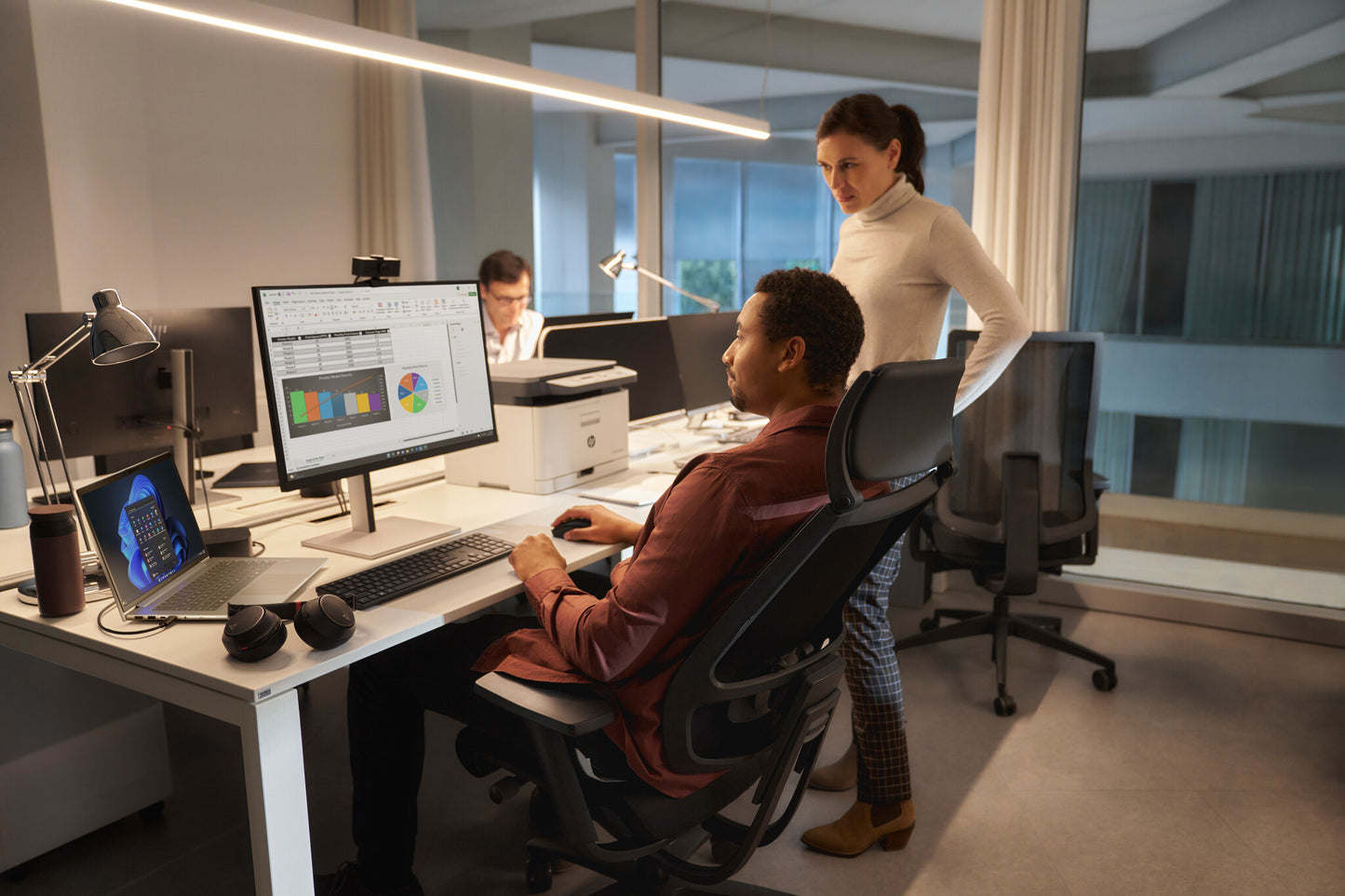 HP EliteBook 6 G1i AI PC Intel Core Ultra 5 225U Laptop 33.8 cm (13.3") WUXGA 24 GB DDR5-SDRAM 512 GB SSD Wi-Fi 6E (802.11ax) Windows 11 Pro Silver