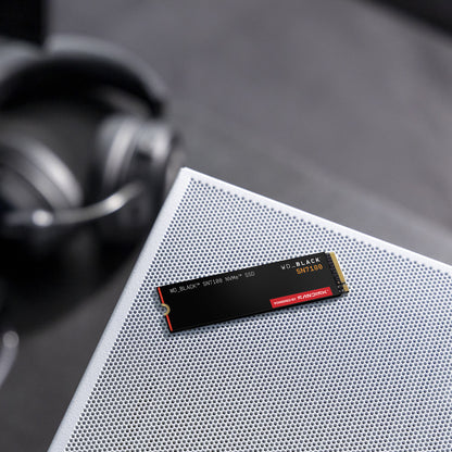 Western Digital Black WD_BLACK™ SN7100 NVMe™ SSD POWERED BY SANDISK 1 TB