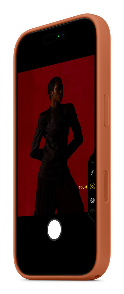 Apple iPhone 17 Pro Silicone Case with MagSafe – Orange