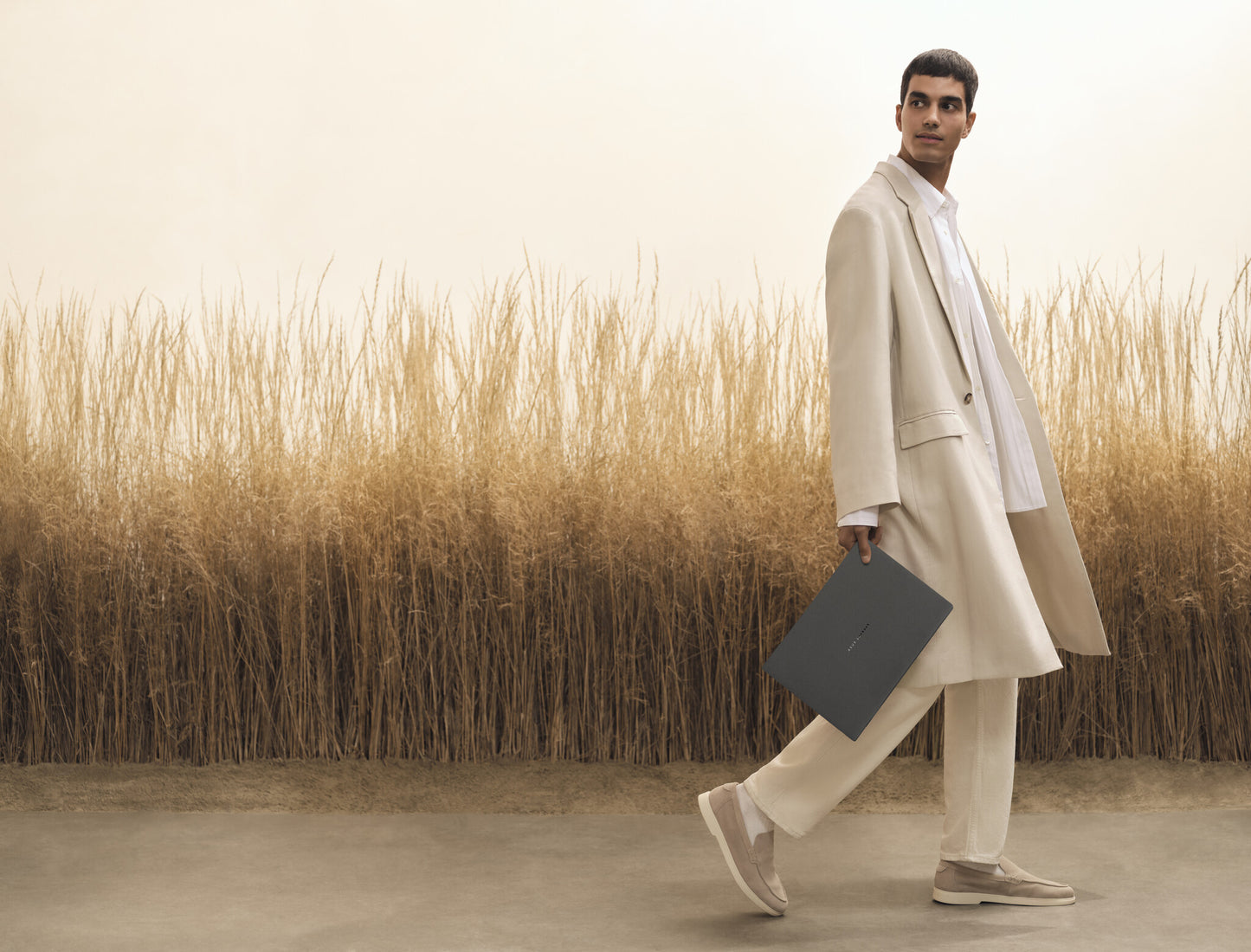ASUS Zenbook S16 UM5606GA-SR238W Copilot+ PC AMD Ryzen AI 9 465 Laptop 40.6 cm (16") Touchscreen 3K 32 GB LPDDR5x-SDRAM 1 TB SSD Wi-Fi 7 (802.11be) Windows 11 Home White