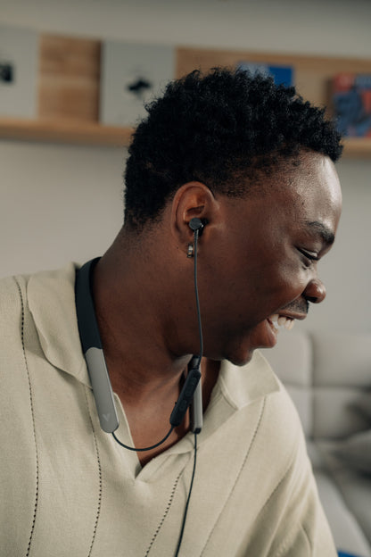Verbatim TruSound Pro Neckband Earbuds Black