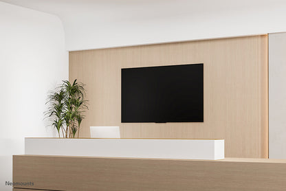 Neomounts Ultra-flat tv wall mount