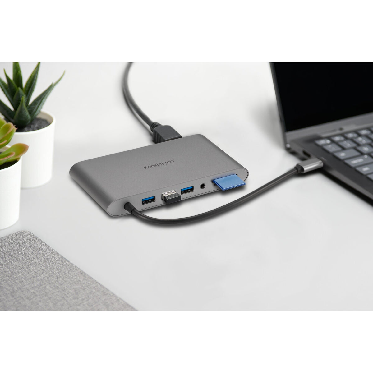 Kensington UH1440P USB-C 5Gbps Dual Video Driverless Mobile Dock – 85W Pass-Through Power – DP/HDMI/VGA