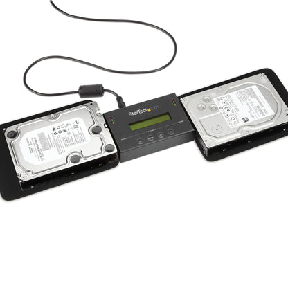 StarTech.com 1:1 Standalone Hard Drive Duplicator & Eraser, SATA HDD/SSD Disk Cloner & Eraser, LCD display, TAA Compliant, OS Independent