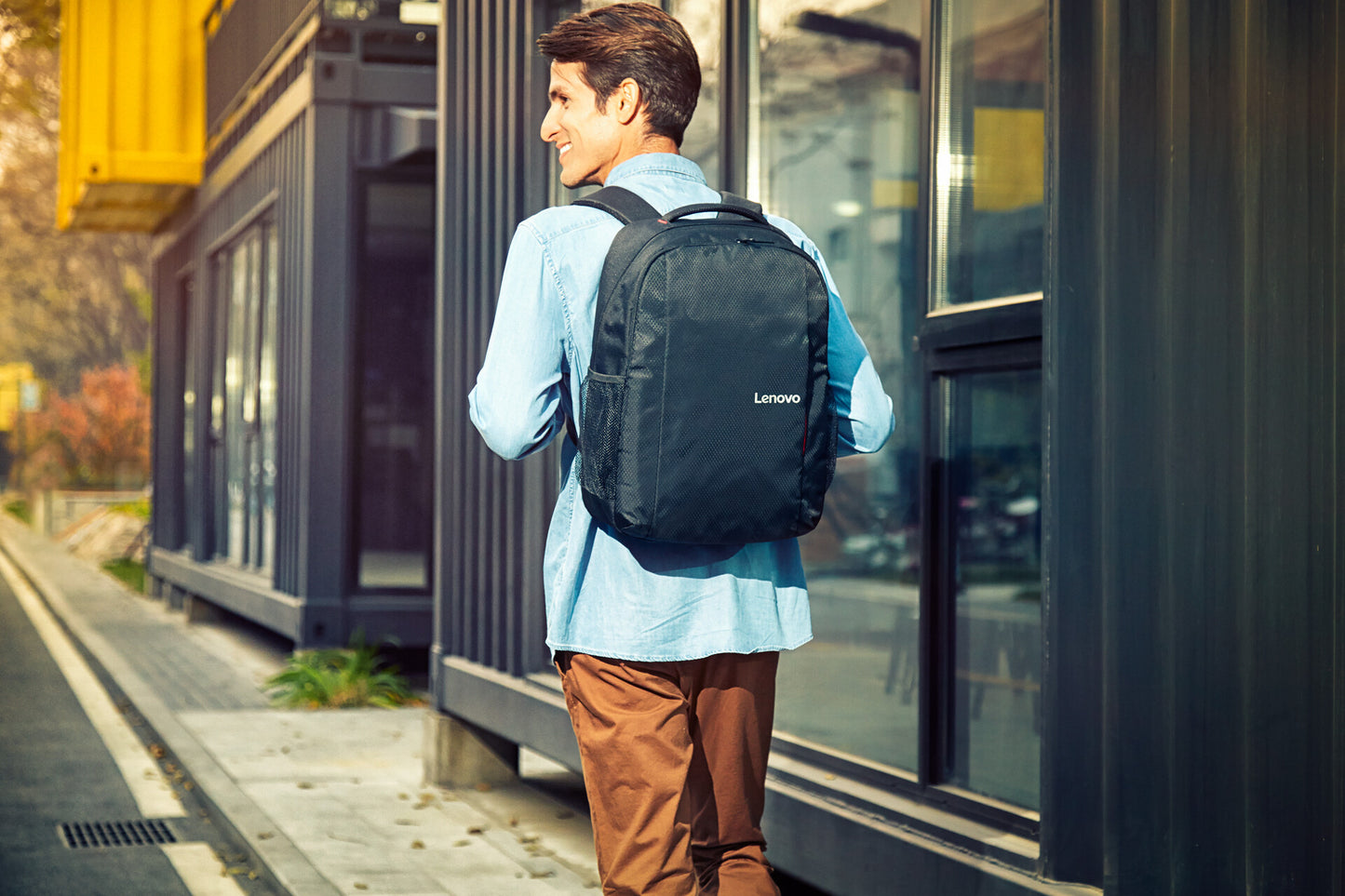 Lenovo B515 39.6 cm (15.6") Backpack Black, Red