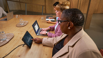 HP EliteBook 860 G9 Intel® Core™ i5 i5-1235U Laptop 40.6 cm (16") WUXGA 8 GB DDR5-SDRAM 256 GB SSD Wi-Fi 6E (802.11ax) Windows 11 Pro Silver