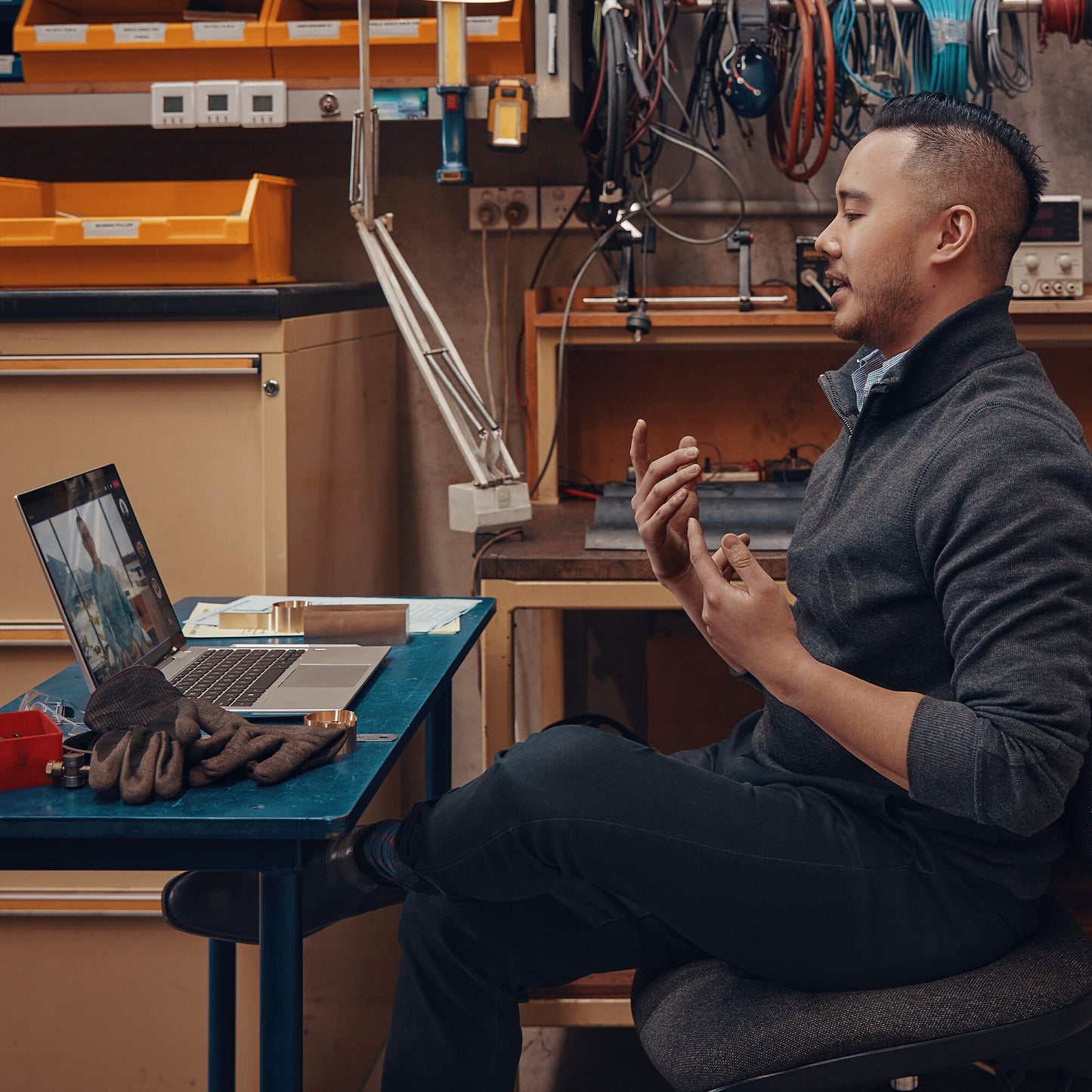 HP EliteBook 830 G10 Intel® Core™ i5 i5-1335U Laptop 33.8 cm (13.3") WUXGA 8 GB LPDDR5-SDRAM 256 GB SSD Wi-Fi 6E (802.11ax) Windows 11 Pro Silver