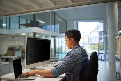 3M Privacy Filter for 24in Full Screen Monitor with COMPLY™ Magnetic Attach, 16:10, PF240W1EM