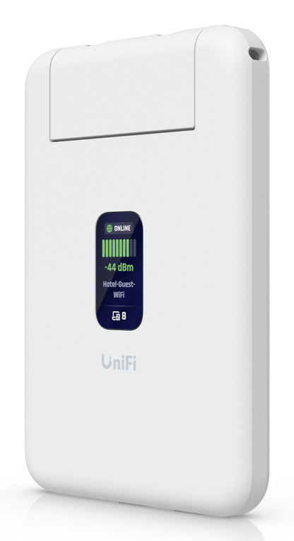 Ubiquiti UniFi UTR wireless router Gigabit Ethernet Dual-band (2.4 GHz / 5 GHz) White