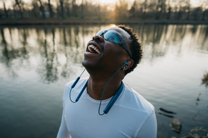 Verbatim TruSound Pro Neckband Earbuds Blue